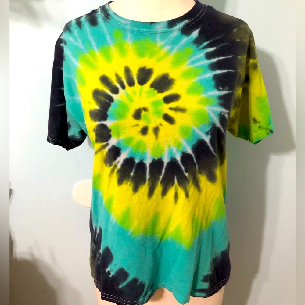 Assembly New York Tie Dye Green T shirt size small